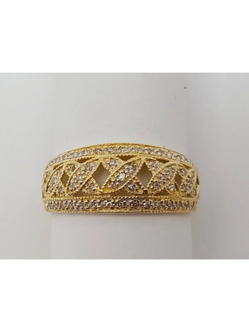 Exquisite 14K Karat Solid Yellow Gold Designer Cluster Diamond Ring - Size 9.5